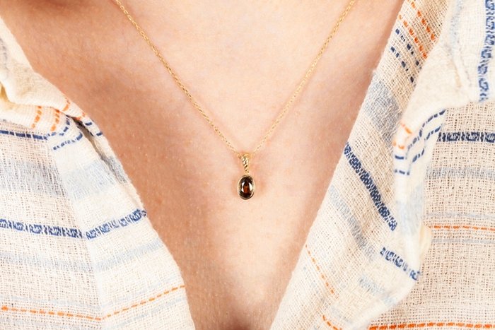 14 Ayar Granat Taşlı Altın Kolye